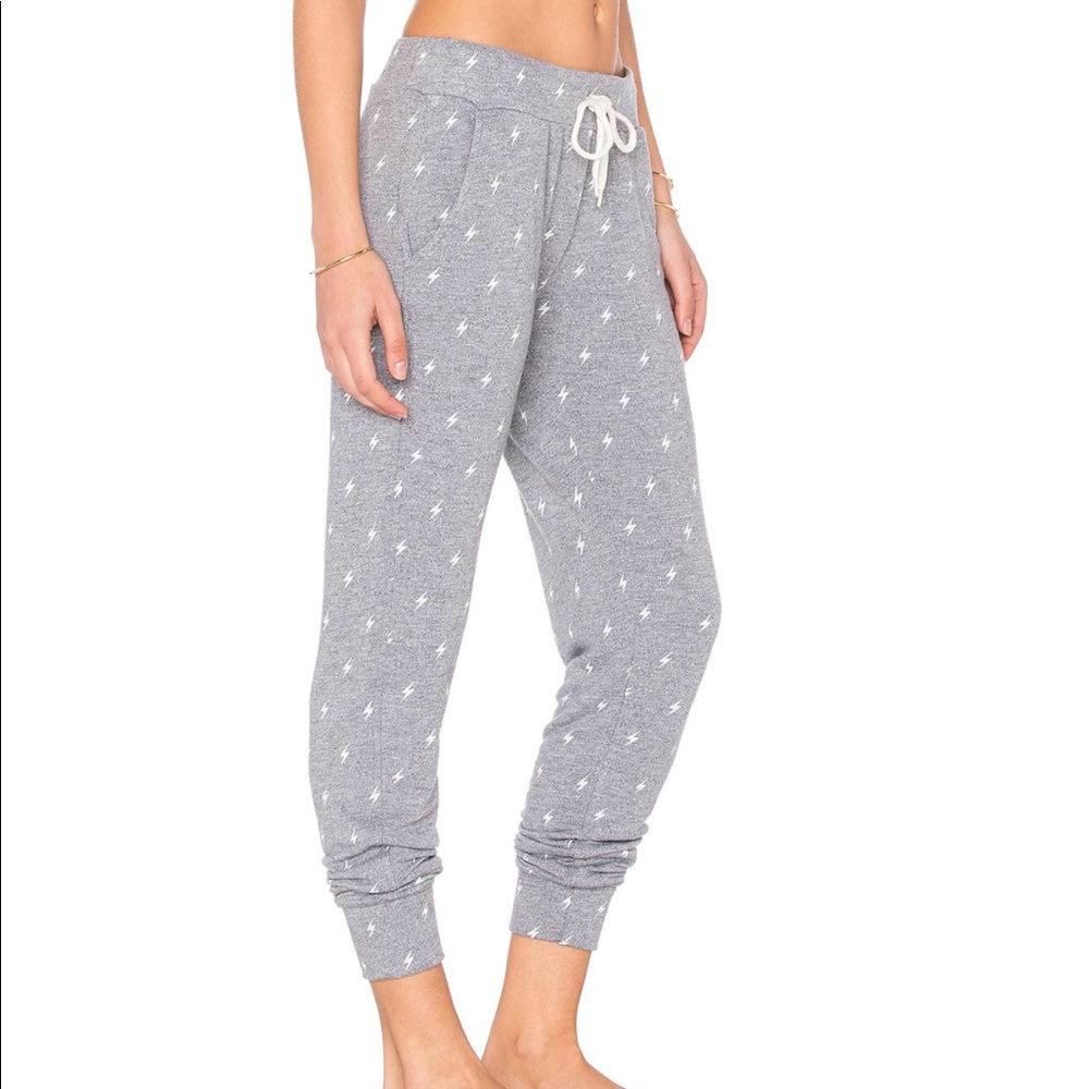 MONROW Supersoft Sporty Sweats with lightning